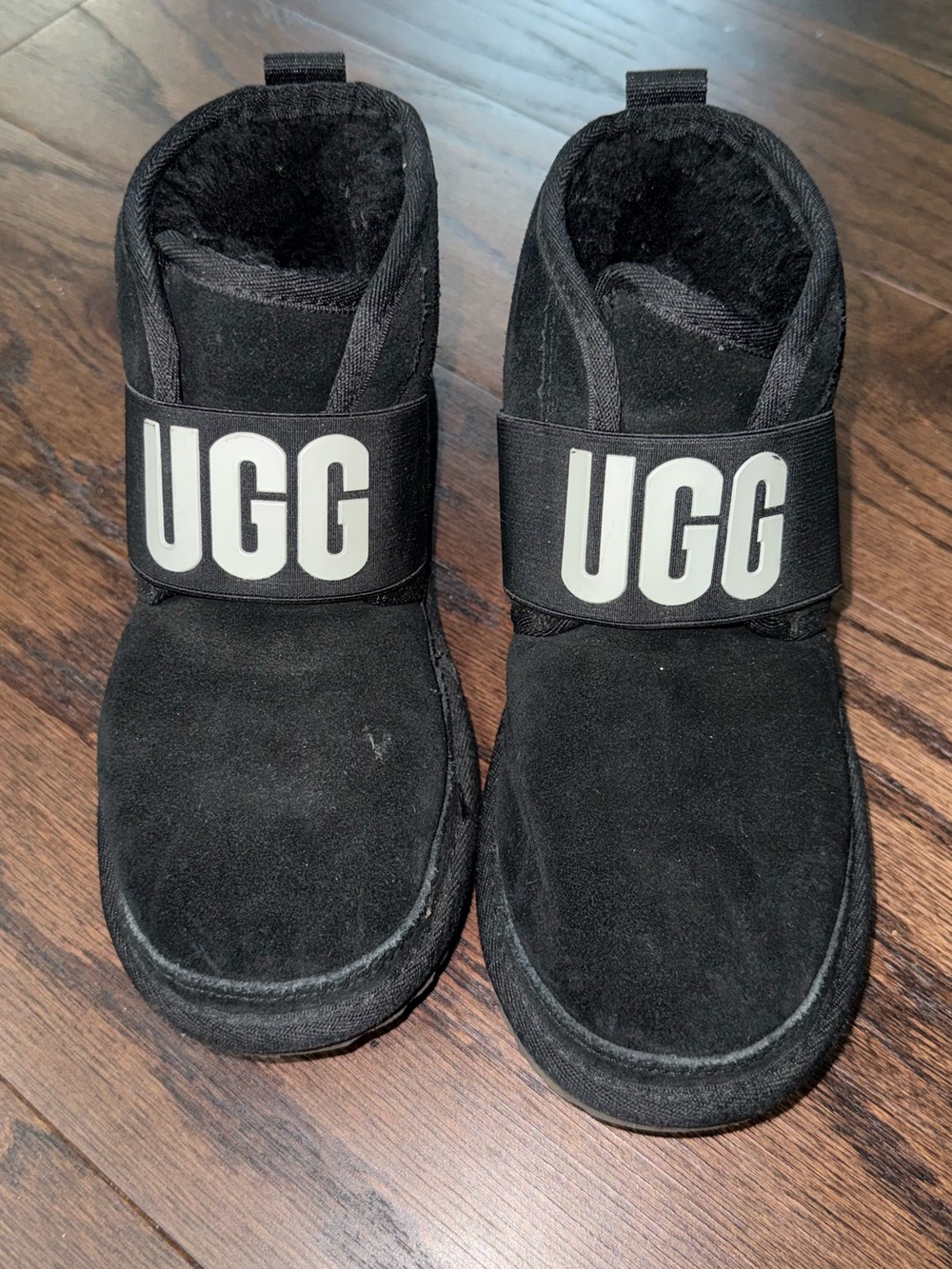 UGG Kids Black Suede Strap Booties